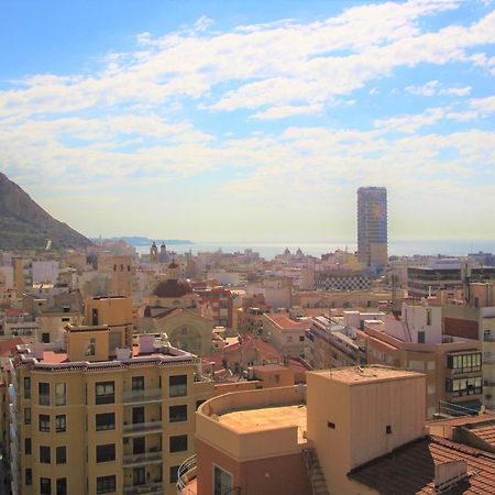 CasaTuris Estudio con vistas que enamoran en Centro de Alicante A119 Exterior foto
